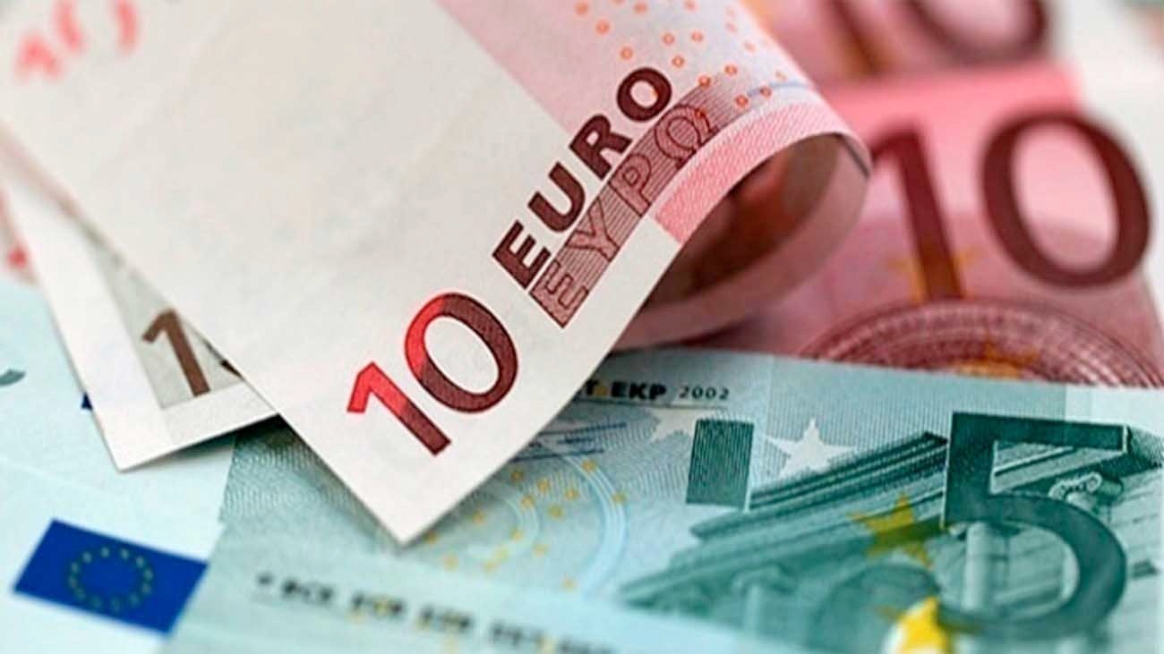 ” الـ 100 يورو بكام في السوق ؟ ” سعر اليورو اليوم الثلاثاء 28 مايو 2024 في مختلف البنوك