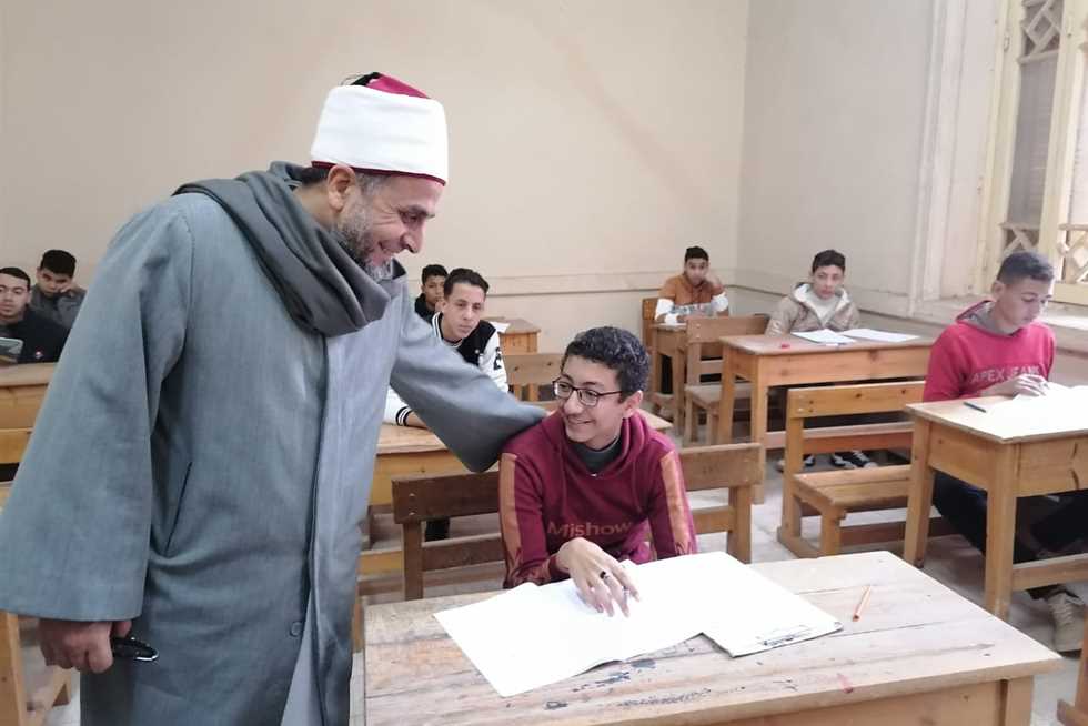هتبدأ بكرة .. جدول امتحانات الثانوية الازهرية 2024 «الأدبي والعلمي»