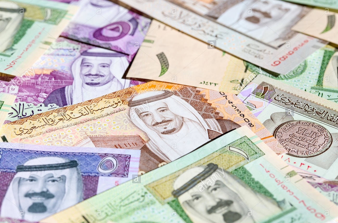 “السعودى بكام” سعر الريال السعودي اليوم الخميس 20 يونيو 2024 فى مختلف البنوك المصرية والسوق السوداء امام الجنية المصرى