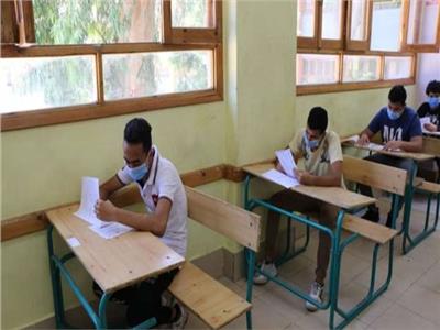 باقي أيام من دلوقتي..جدول امتحانات الثانوية العامة و تفاصيل ورقة الاسئلة
