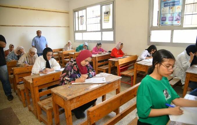 “ترقبوا” اسماء اوائل الشهادة الاعدادية في محافظة البحيرة 2024 عبر موقع بوابة التعليم الأساسي