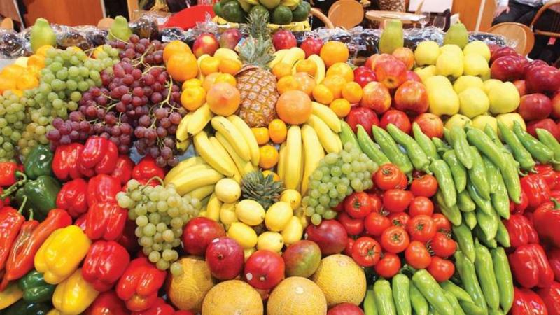 ” البصل ب 10ج والتفاح ب 50ج” اسعار الخضروات والفاكهة اليوم الأحد 9 يونيو 2024 في سوق العبور للجملة بالقاهرة