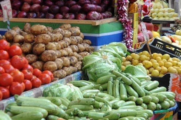 ” البصل ب 5ج والكوسة ب 10ج” اسعار الخضروات اليوم الأثنين 3 يونيو 2024 في www.oboormarket.org.eg
