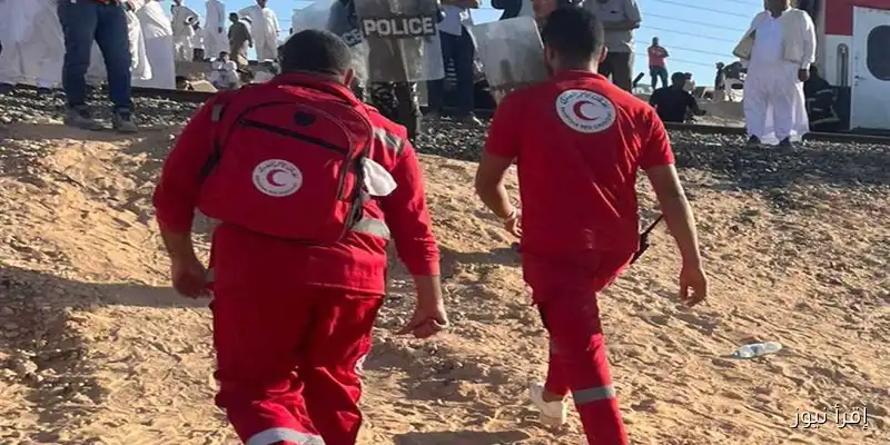 الهلال الأحمر المصري يزور مصابي حادث قطار مطروح ويقدم لهم الدعم النفسي في المستشفيات