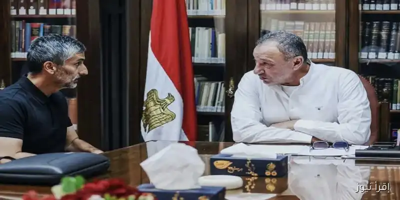 الخطيب يكرم ريبيرو في حفل وداعي مؤثر بالأهلي بعد جمع متعلقاته من التتش