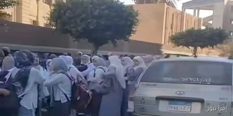 «تعليم المنوفية توضح حقيقة فيديو طالبات شبين الكوم: المديرة تمنع دخولهن بسبب التأخير»
