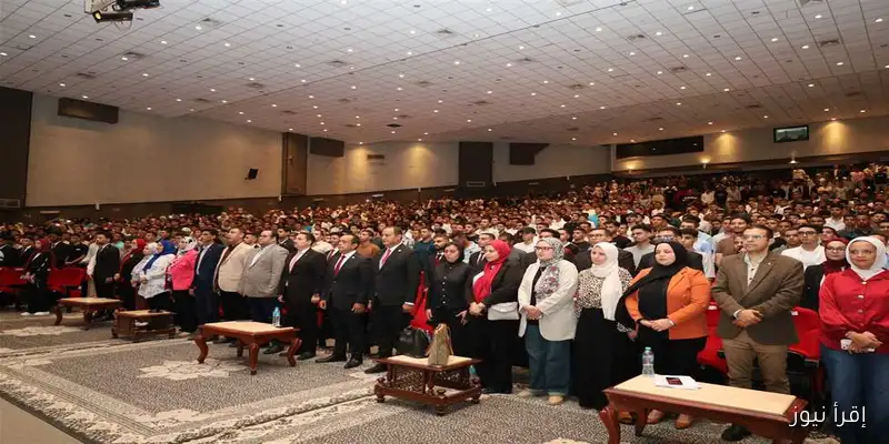 جامعة المنيا الأهلية تستضيف لقاءً تعريفيًا للطلاب الجدد بحضور رئيس الجامعة ونوابه والعمداء – صور