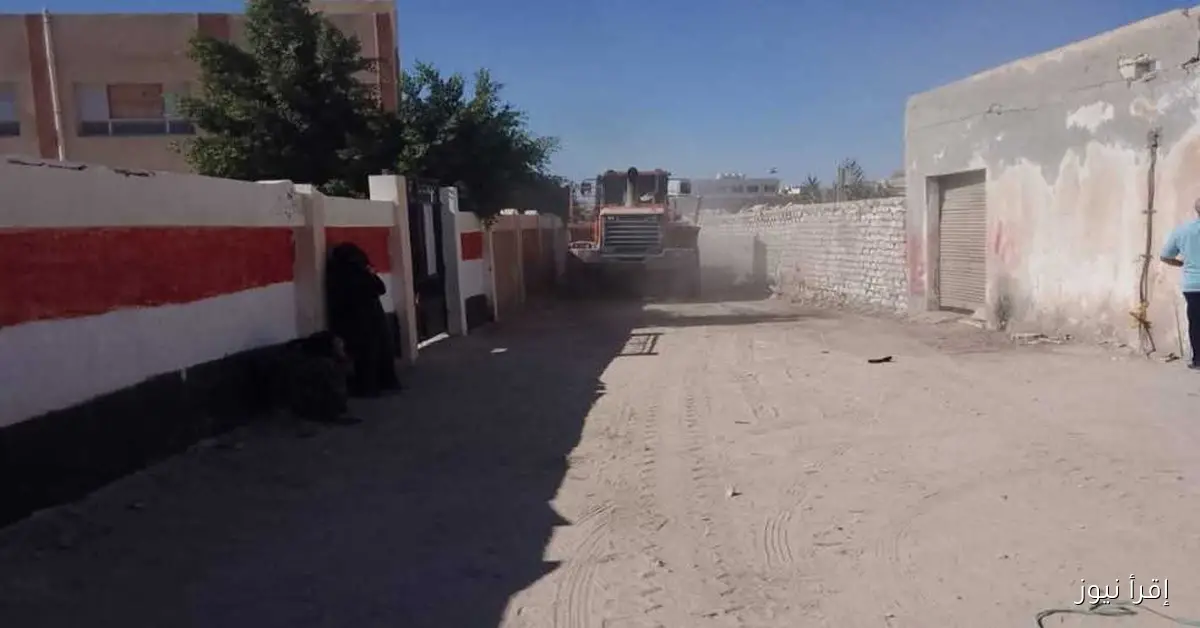 حملات موسعة لتنظيف محيط المدارس في مرسى مطروح ورفع الإشغالات المخالفة