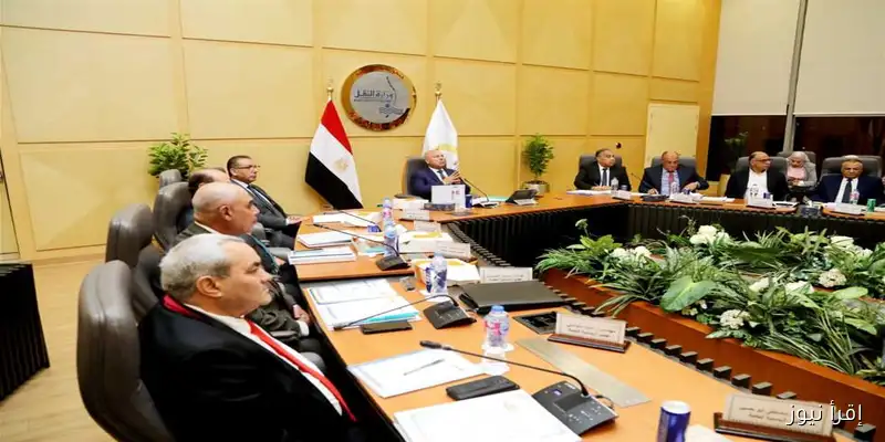 كامل الوزير يترأس اجتماع الجمعية العامة للشركة القابضة لمشروعات الطرق والكباري والنقل البري: خطوات جديدة نحو تطوير البنية التحتية