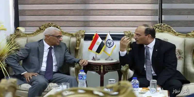 محافظ شمال سيناء يثني على دور جامعة العريش في تعزيز التنمية والمشاركة المجتمعية خلال زيارته الأخيرة