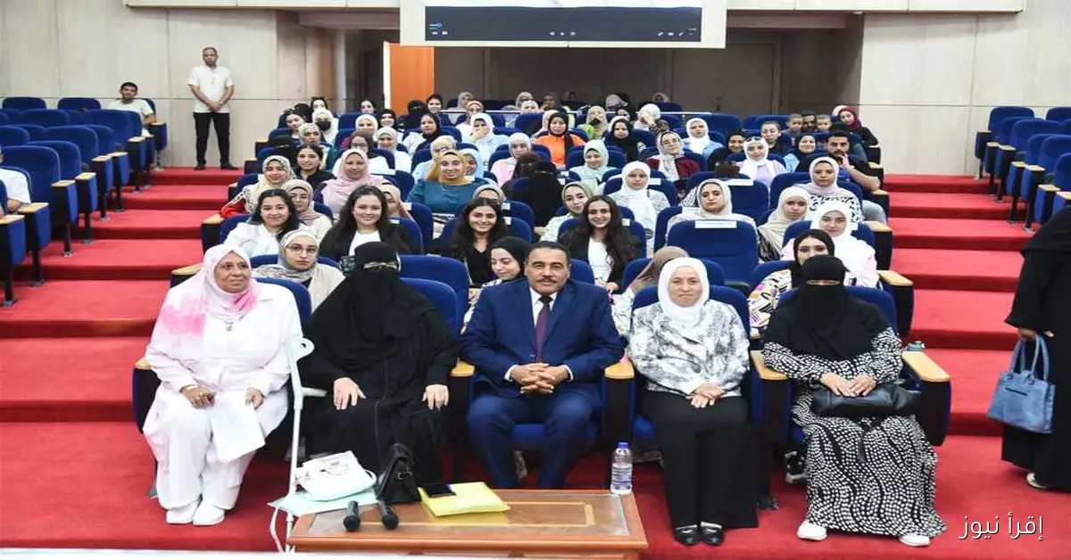 محافظ مطروح يستمع لمطالب المكلفات بالخدمة العامة لتعزيز استغلال طاقاتهم بكفاءة