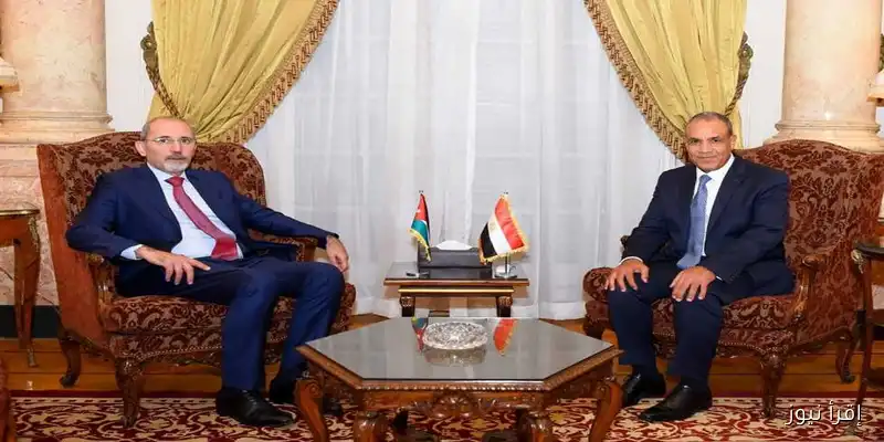وزير الخارجية يبحث مع نظيره الأردني آخر مستجدات الأوضاع في الأراضي الفلسطينية